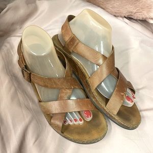 Chaco leather strappy desert sandals rust